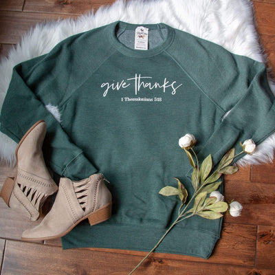 Give Thanks Premium Fleece Pullover